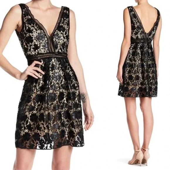 Romeo + Juliet Couture Lace Dress Black Sz Small - Picture 1 of 11